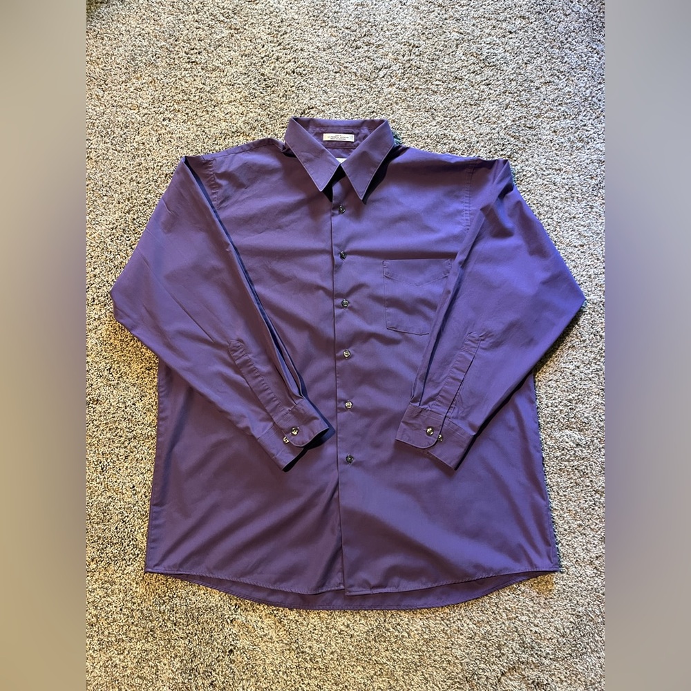 Men’s Van Heusen Purple Reg Fit Poplin Wrinkle Free Shirt XL 17-17.5 32/33
